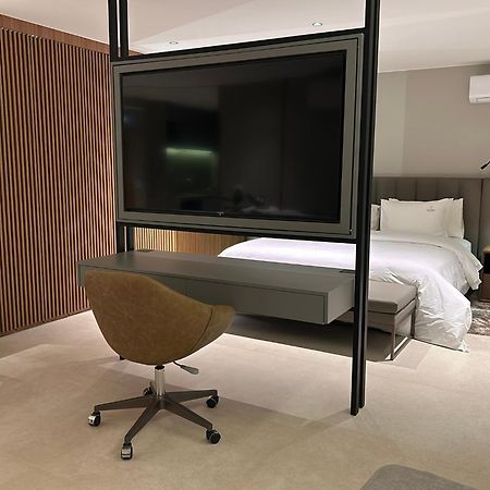 Jade Hotel Brasilia Candangolandia Экстерьер фото A room at the hotel