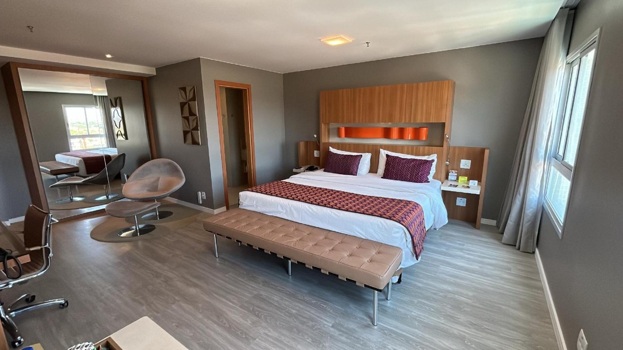 Jade Hotel Brasilia Candangolandia Экстерьер фото A room at the hotel