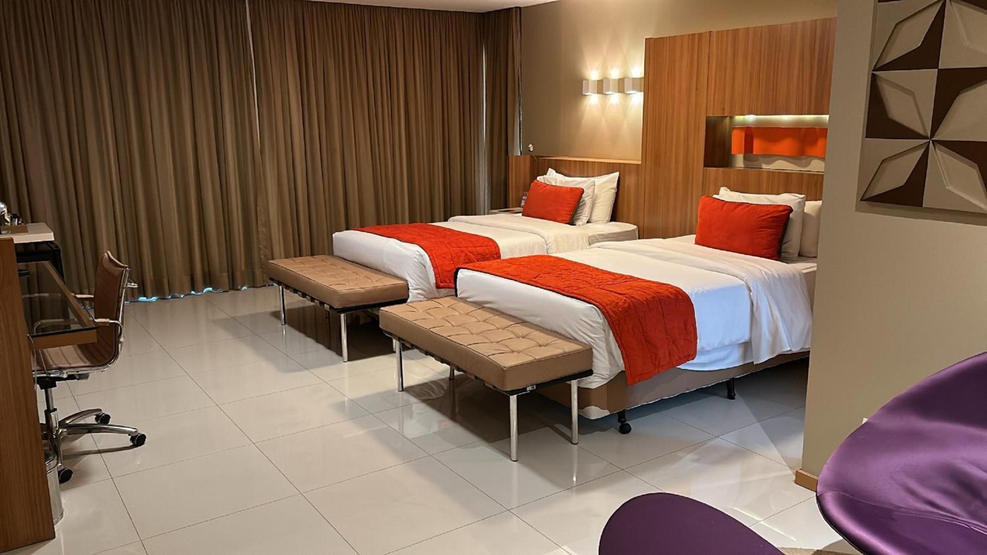 Jade Hotel Brasilia Candangolandia Экстерьер фото A room at the hotel